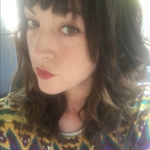 Meet your Posher, Lauren